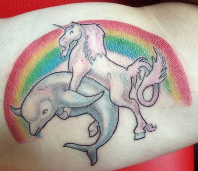 http://sharky.cowblog.fr/images/NEW18Out11/idiotictattoos08.jpg